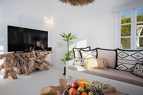Oia Sunset Villas