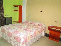 Ari's Hotel III