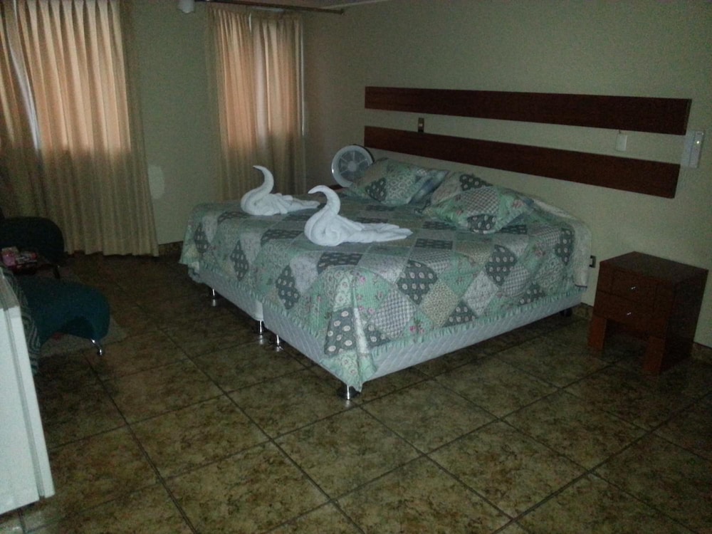 Padama Hotel