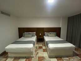 Hotel Solamar Inn