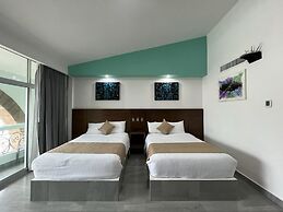 Hotel Solamar Inn