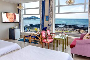 Hotel White House
