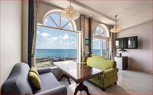 Hotel White House