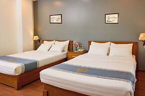 Gieng Ngoc Hotel