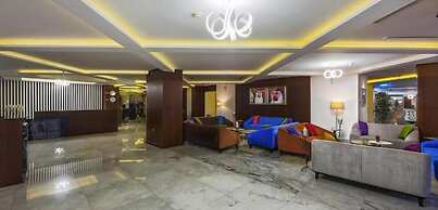 Nova Park Hotel