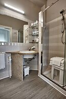 Rouge Hotel International