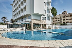 Rouge Hotel International