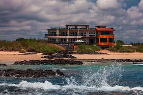 Iguana Crossing Boutique Hotel