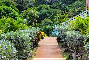 Sugarapple Inn