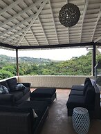 Sugarapple Inn