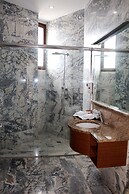 Torres de Alba Hotel & Suites