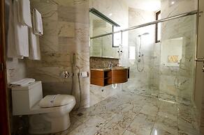 Torres de Alba Hotel & Suites