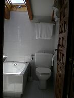 Hotel Puerta Romeros