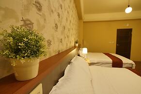 Soft Travel Hostel