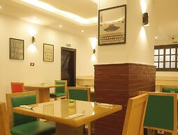 Aura Inn Hotel Cairo