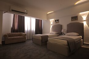 Aura Inn Hotel Cairo