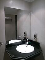 Aura Inn Hotel Cairo