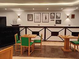 Aura Inn Hotel Cairo