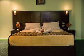 Aura Inn Hotel Cairo