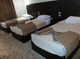 Aura Inn Hotel Cairo