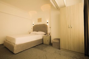 Aura Inn Hotel Cairo