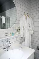 Miel Suites