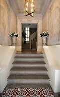 Miel Suites