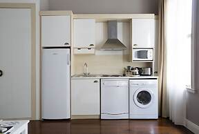 Miel Suites