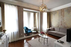 Miel Suites