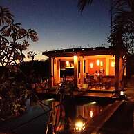 Terrace Ampels
