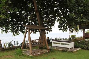Bondalem Beach Club