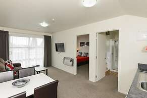 Ellena Court Motel