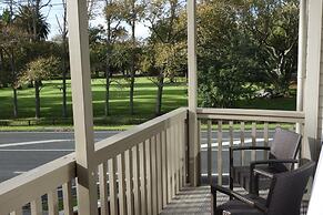 Parakai Springs Lodge
