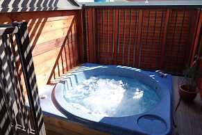 Parakai Springs Lodge