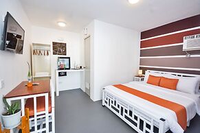 8Colors Beach House
