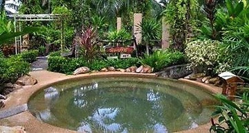 Nattha Waree Hot Spring Resort and Spa