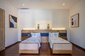 Saba Villa