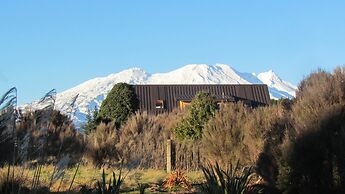 Tongariro Suites at The Rocks