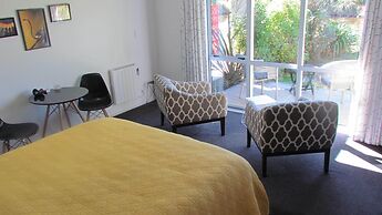 Tongariro Suites at The Rocks