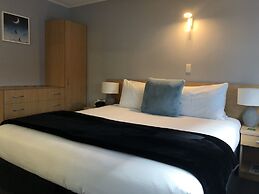Hacienda Motor Lodge