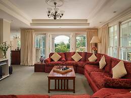 Greenmantle Estate Hotel