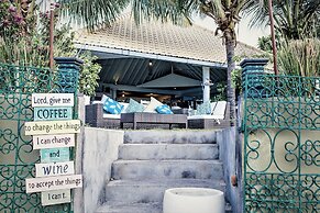 Mayo Resort
