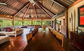Villa Beji Indah