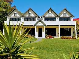 Salty Dog Inn