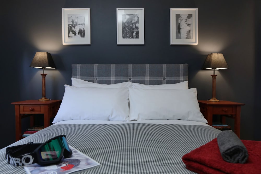 Troldhaugen Lodge - Adults Only