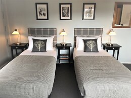 Troldhaugen Lodge - Adults Only
