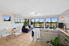 On The Esplanade Apartments