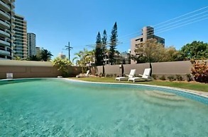 Amira Apartments