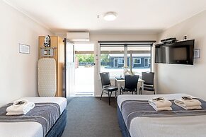 Travellers Inn Motel