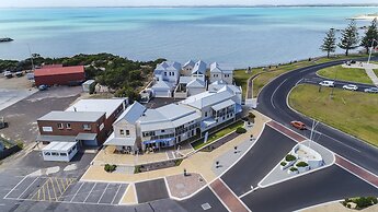 Aloha Waterfront Properties